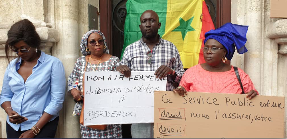 VIDEO: Non à la fermeture au Consulat du Sénégal à Bordeaux crient les Sénégalais de la diaspora