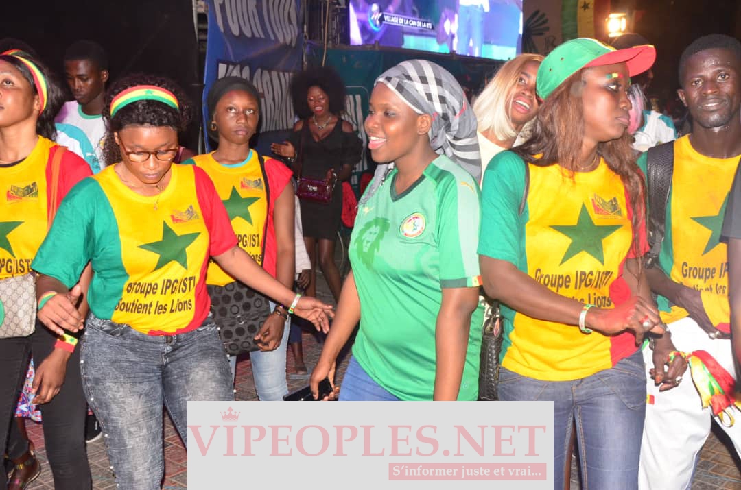 Concert Fan Zone avec Wally Seck, la place de la nation inondait de monde après la victoire du Sénégal face à l'Ouganda.