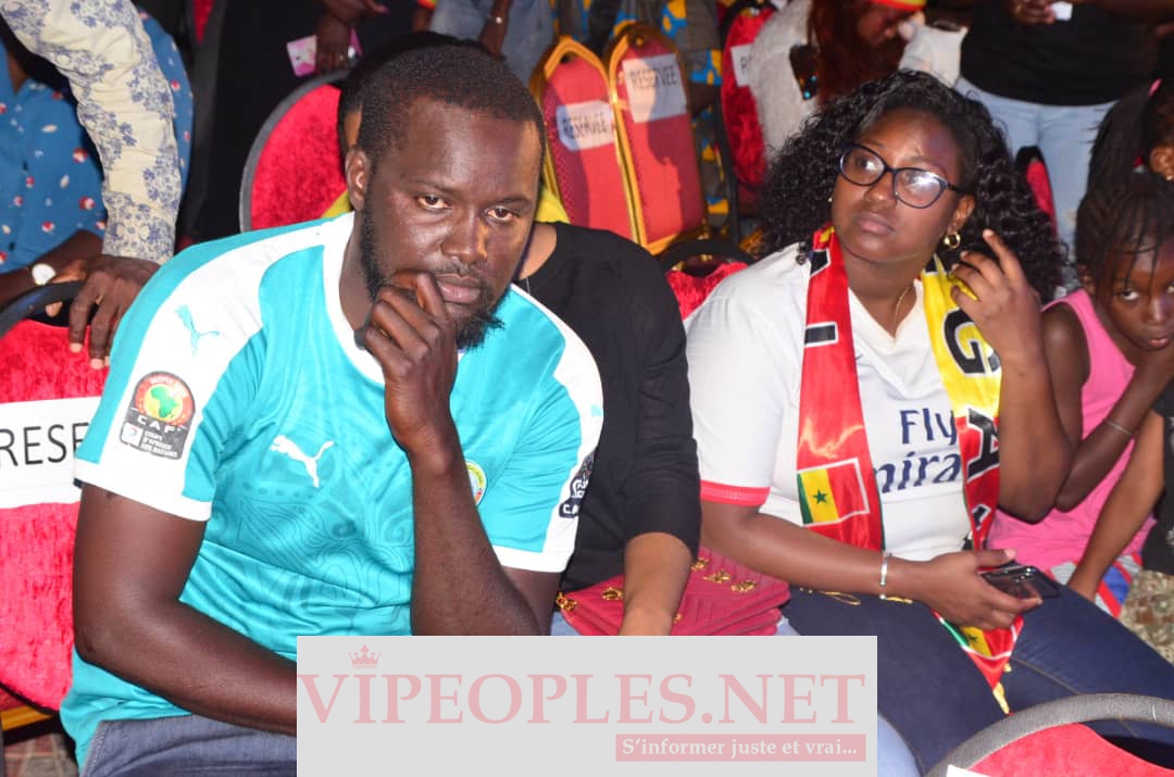 Concert Fan Zone avec Wally Seck, la place de la nation inondait de monde après la victoire du Sénégal face à l'Ouganda.
