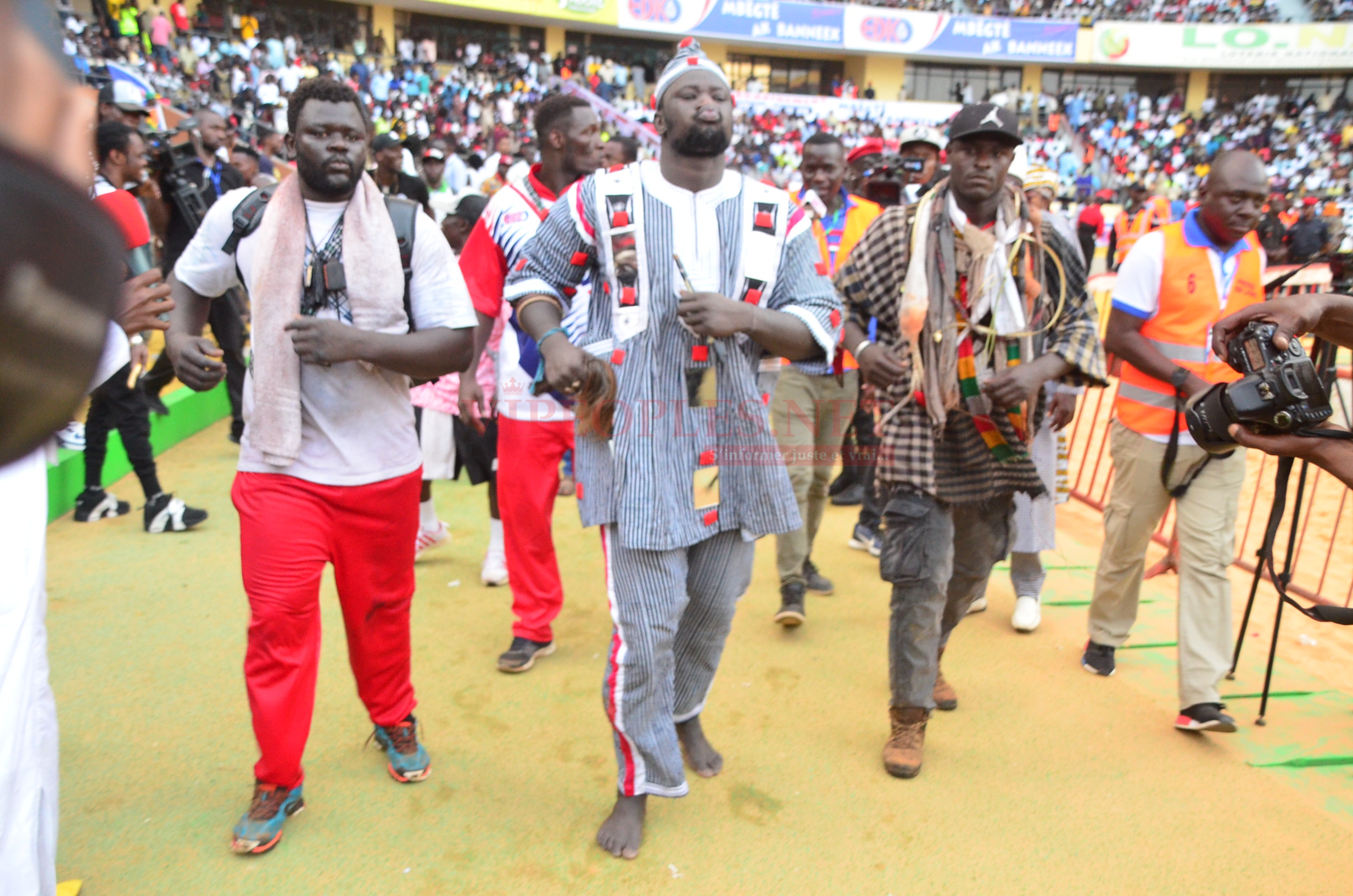 AL BOURAKH EVENT PRESENTE: TOUSS LAC DE GUIER 2 ET BOY NIANG 2 EN IMAGES