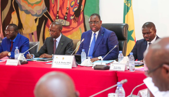 Décès d’Ousmane Tanor Dieng: vers le report du Conseil des ministres