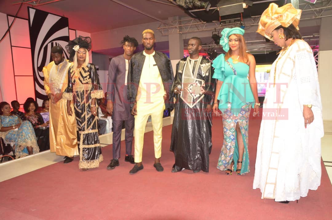 COLLECTION TABASKI: LES TENDENCES DE OMAR WALY FASHION TOUBA SANDAGA TEL:00221 77 373 53 70