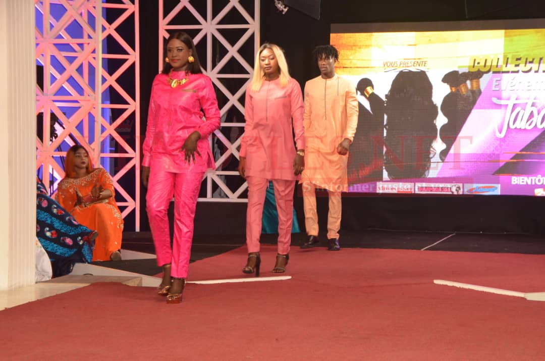 COLLECTION TABASKI: LES TENDENCES DE DIAGNE NAR COUTURE DE MODOU DIAGNE HLM 5 CANTINE K 17 À COTÉ PHARMACIE LSS TEL: 00221 77 536 41 15 / 77 974 78 86