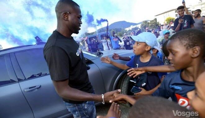 Les Moments forts de l’accueil triomphal de Kalidou Koulibaly chez lui en France