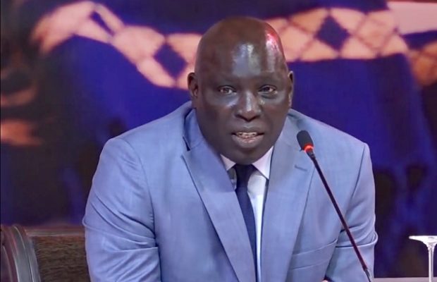 Madiambal Diagne sur le cas Adama Gaye :  » Depuis 30 ans il n’est plus dans l’exercice du journalisme. C’est un homme d’affaires, un lobbyiste. Personne ne va le soutenir sur cette affaire ».