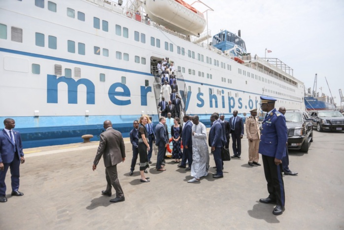 Mission humanitaire: le bateau-hôpital Africa Mercy est arrivé au Port de Dakar
