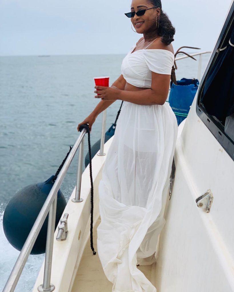 Fin de saison : Esther Ndiaye alias Racky de la série « Maitresse d’un homme marié » se la coule douce