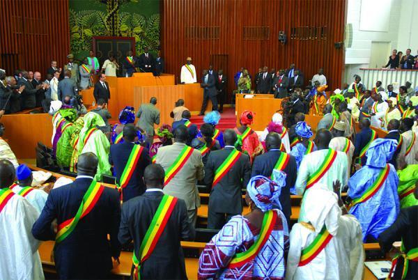 Sénégal : Députés, chargés de mission du Palais et de la Primature sans salaires