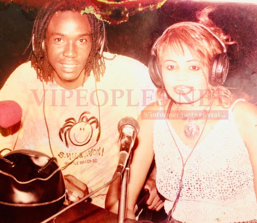 Regardez les images de Cheikh Sarr à ses débuts sur la bande FM en compagnie de Ndongo Lo, Fallou Dieng, Arame Thioye etc...