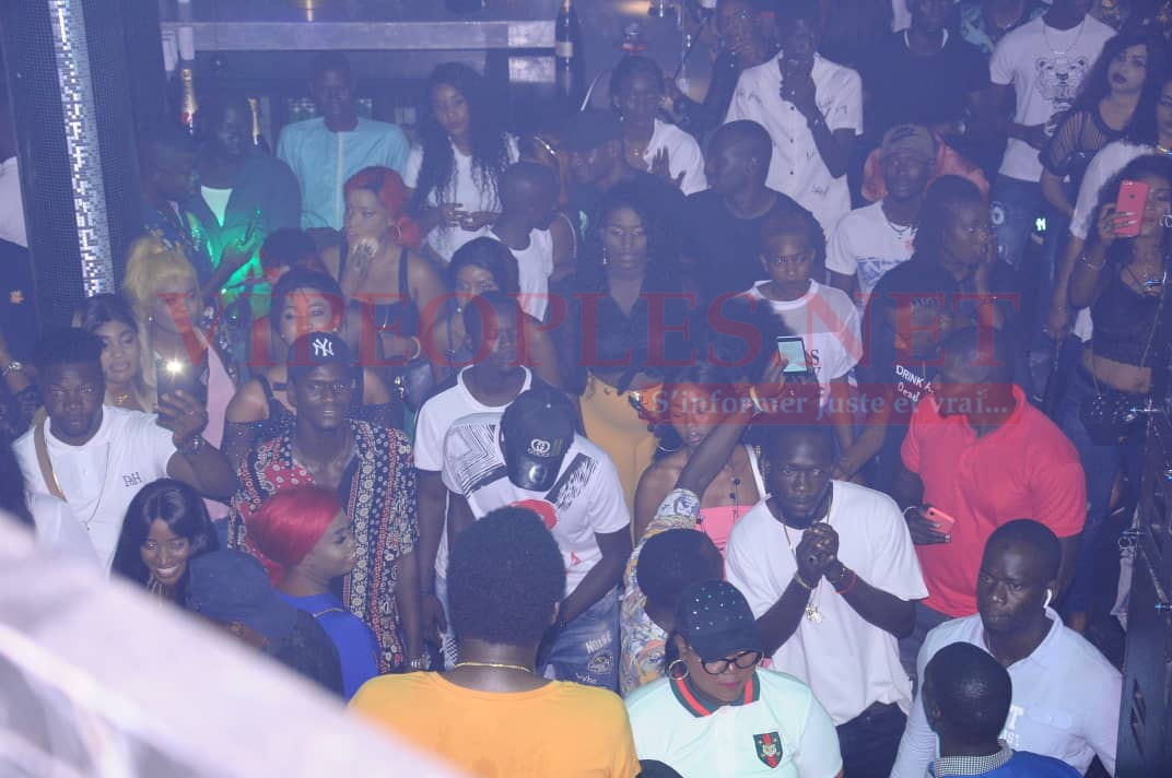 VOGUE: Waly Seck "vogue" encore dans son fief.