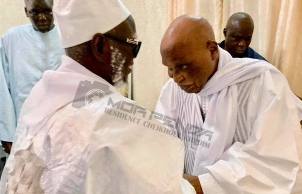 « Serigne Mountakha veut que Wade et Macky se réconcilient à Massalikoul Djinane »