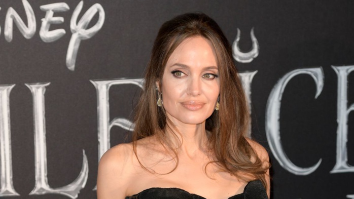 Angelina Jolie: son « sosie zombie » arrêtée en Iran pour...