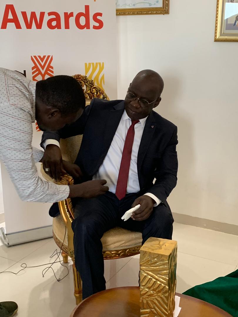 IMAGES: Les coulisses de l'enregistrement avec le président Mbagnick Diop avec une télévision international Label TV pour les ALA 2019.