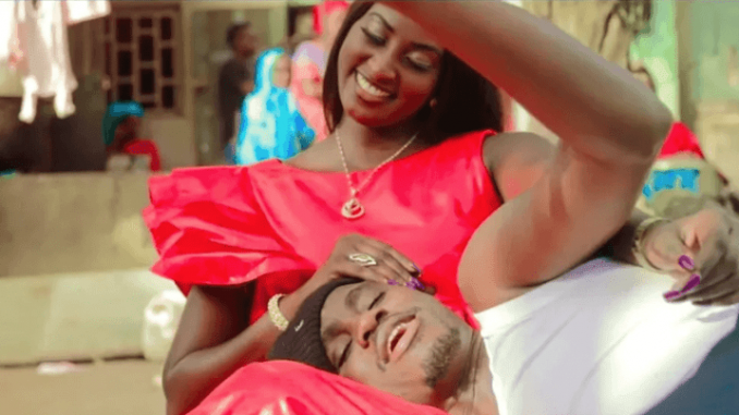 Wally Seck  » Lou Youssou Ndour def dina def louko eup 4 fois»