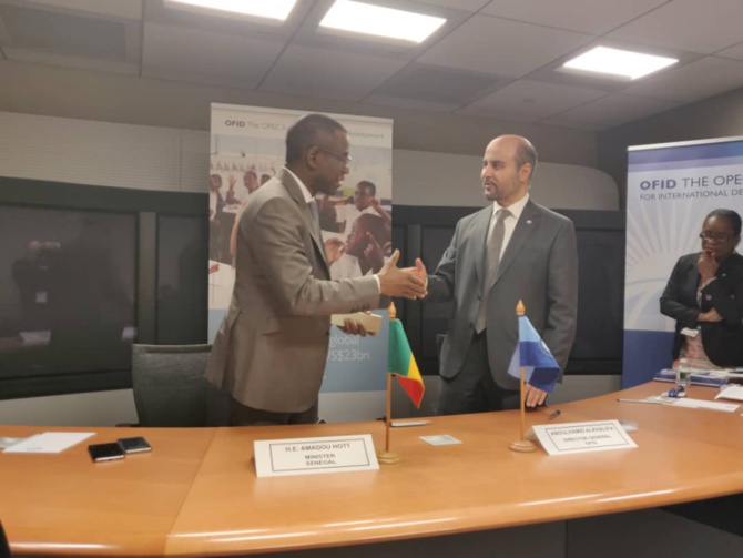 Accords de financement : le Sénégal signe deux conventions avec le Fonds de l'Opep
