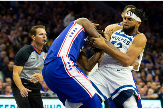 NBA – La grosse bagarre entre Joël Embiid et Karl-Anthony Towns