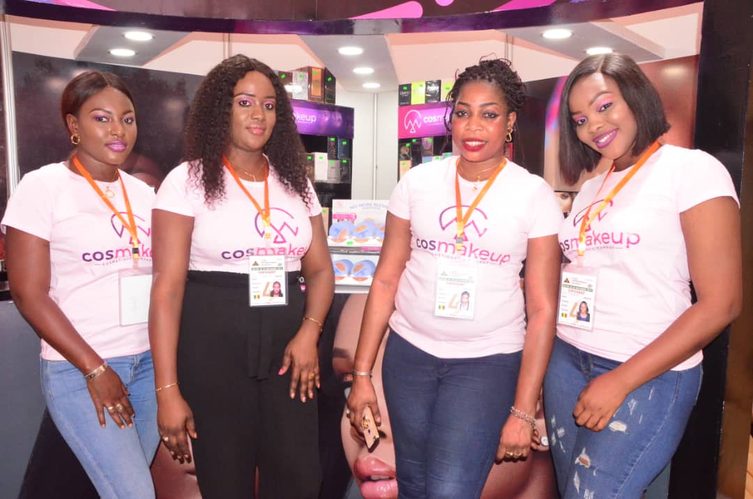 FOIRE  VIDEO/ FIDAK 2019 - Découvrez les toutes dernières gammes de maquillages et accessoires au Stand COSMEKEUP. VISITEZ LEUR STAND DANS LE DOME DU CICES