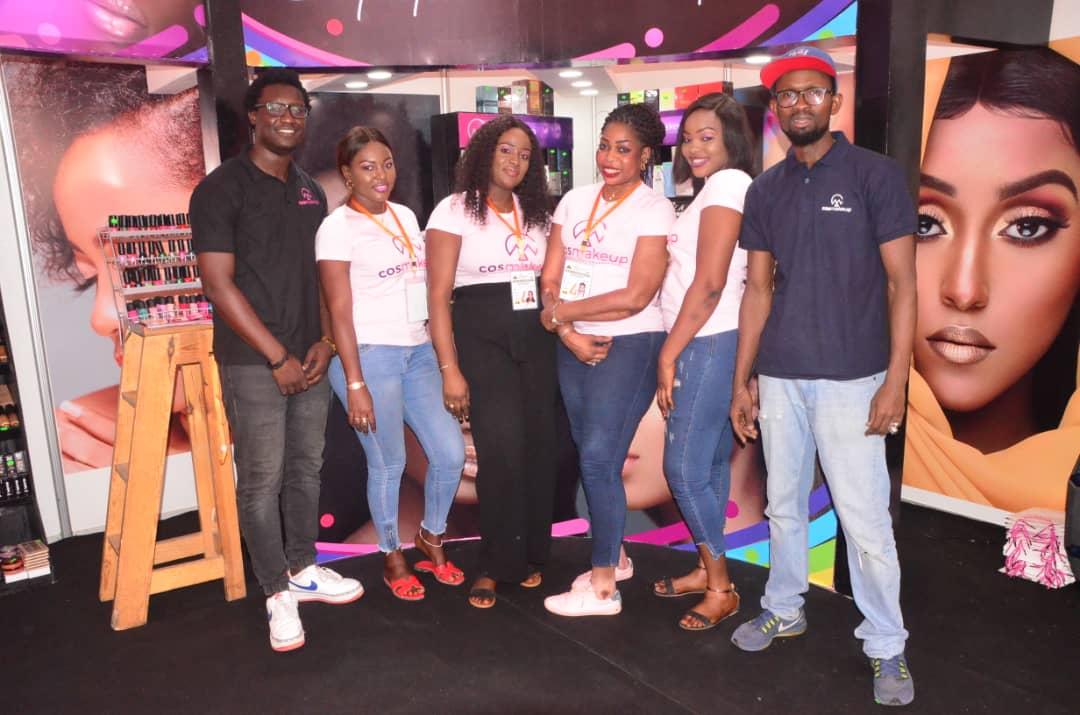 FOIRE  VIDEO/ FIDAK 2019 - Découvrez les toutes dernières gammes de maquillages et accessoires au Stand COSMEKEUP. VISITEZ LEUR STAND DANS LE DOME DU CICES