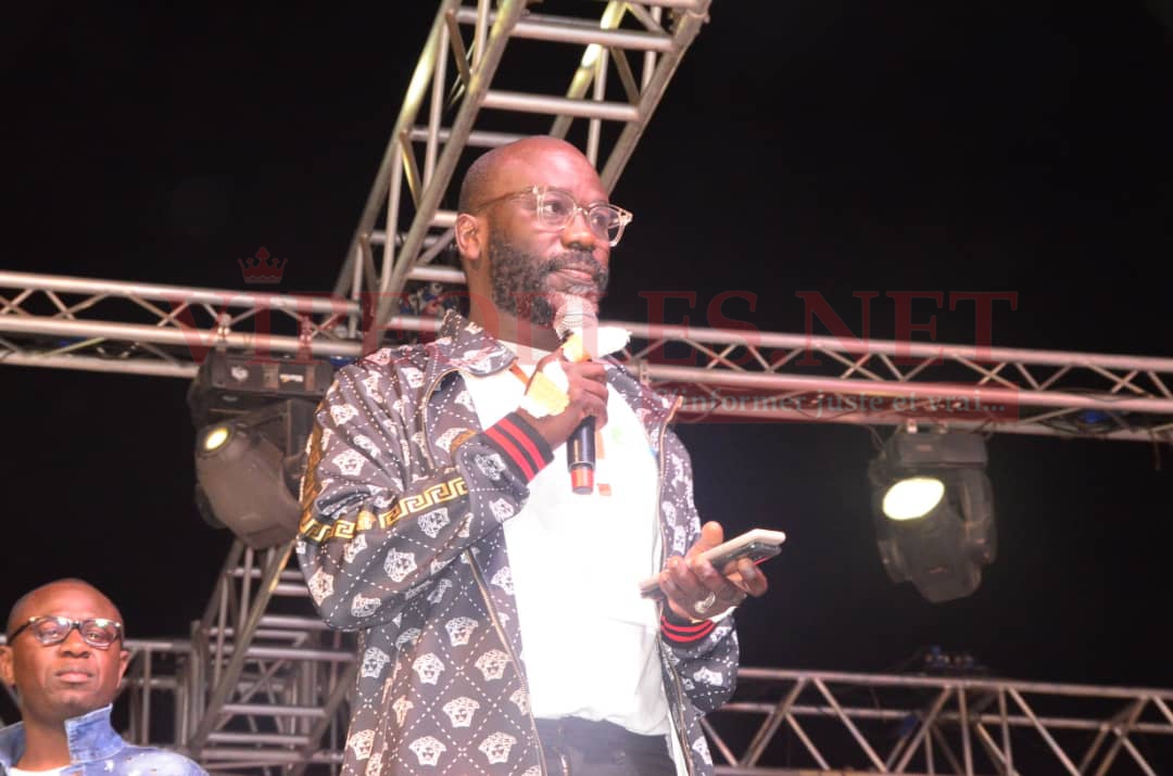 28 FIDAK: Un monde fou attérit à la foire de Dakar ce samedi 21 décembre pour assister au concert des artistes: Biacha, Kane Diallo, Diaw Diop Ibra Nadio, et Pape Diouf 28 FIDAK: Un monde fou attérit à la foire de Dakar ce samedi 21 décembre pour assister au concert des artistes: Biacha, Kane Diallo, Diaw Diop Ibra Nadio, et Pape Diouf