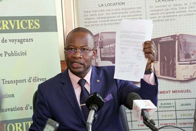 Dakar Dem Dikk: Syndicats et personnel vent debout contre le Directeur général