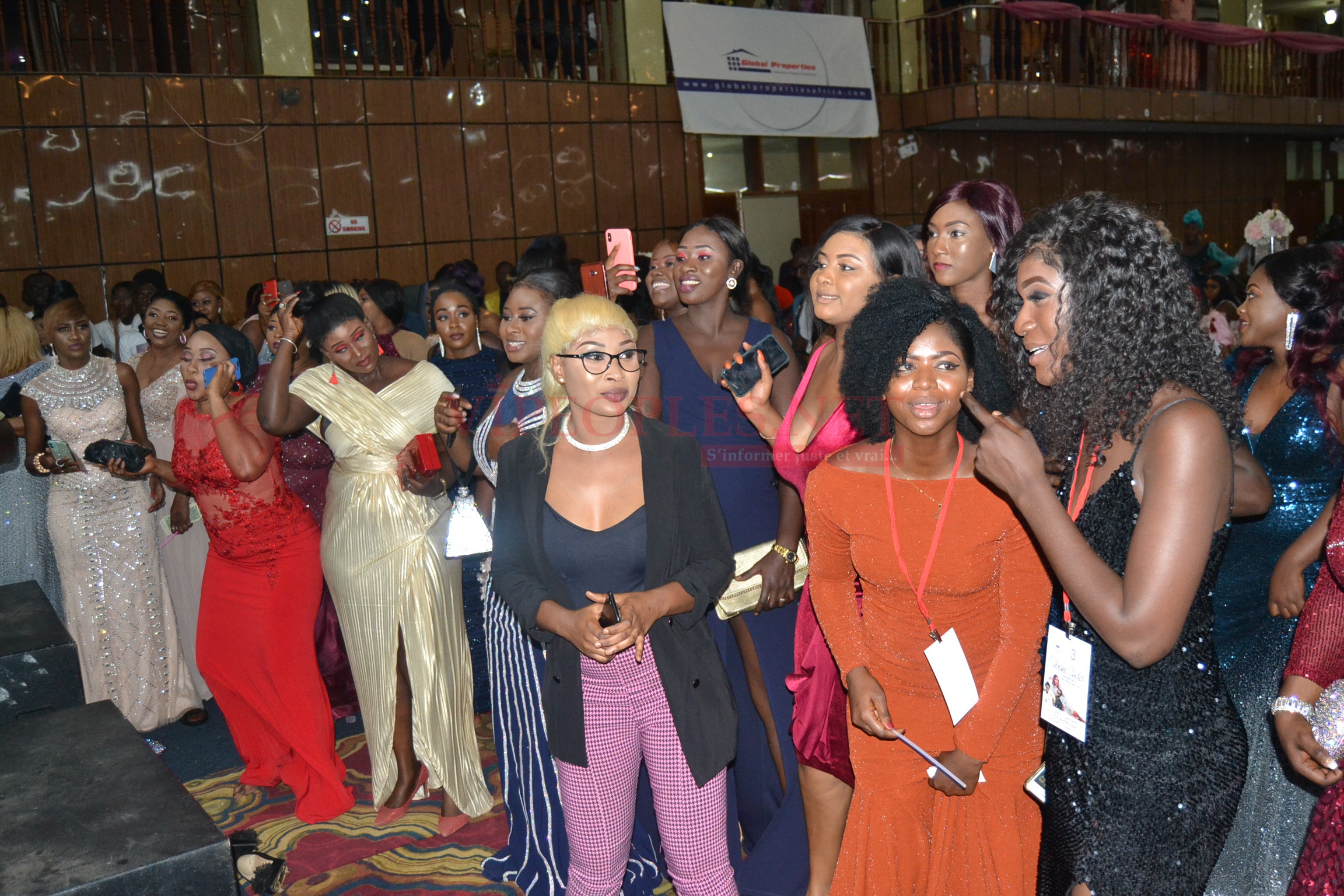 Les images de la soirée de gala de Viviane Chidid hot et sexy avec l'amicale des femmes de la diaspora Gambienne.