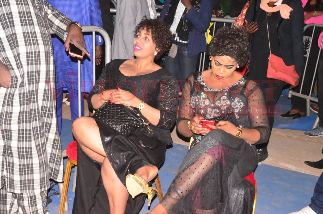 Grand Bal de YOUSSOU NDOUR : Les plus belles filles de DAKAR étaient au rendez-vous. Regardez.