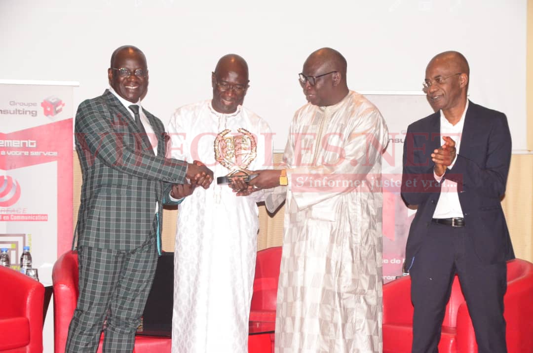 11eme Anniversaire Rewmi quotidien:   Me Moussa Sarr désigné homme de l'année 2019.