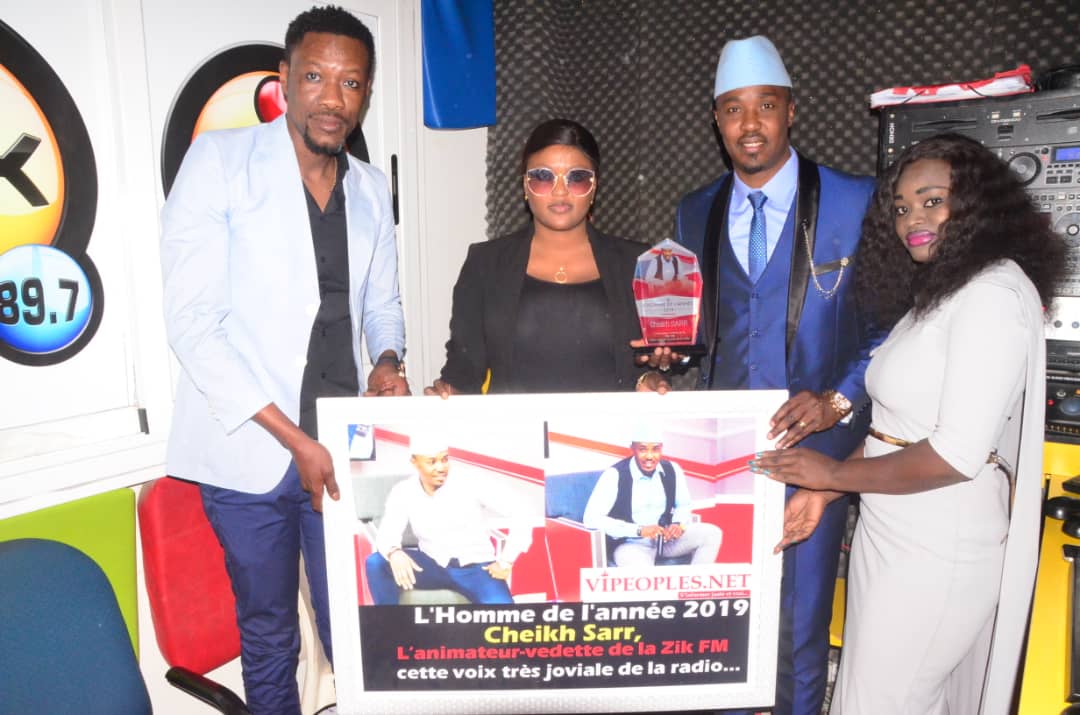 Homme de l'année 2019: VIPEOPLES.NET décerne le titre de meilleur animateur à Cheikh Sarr de la Radio Zik FM