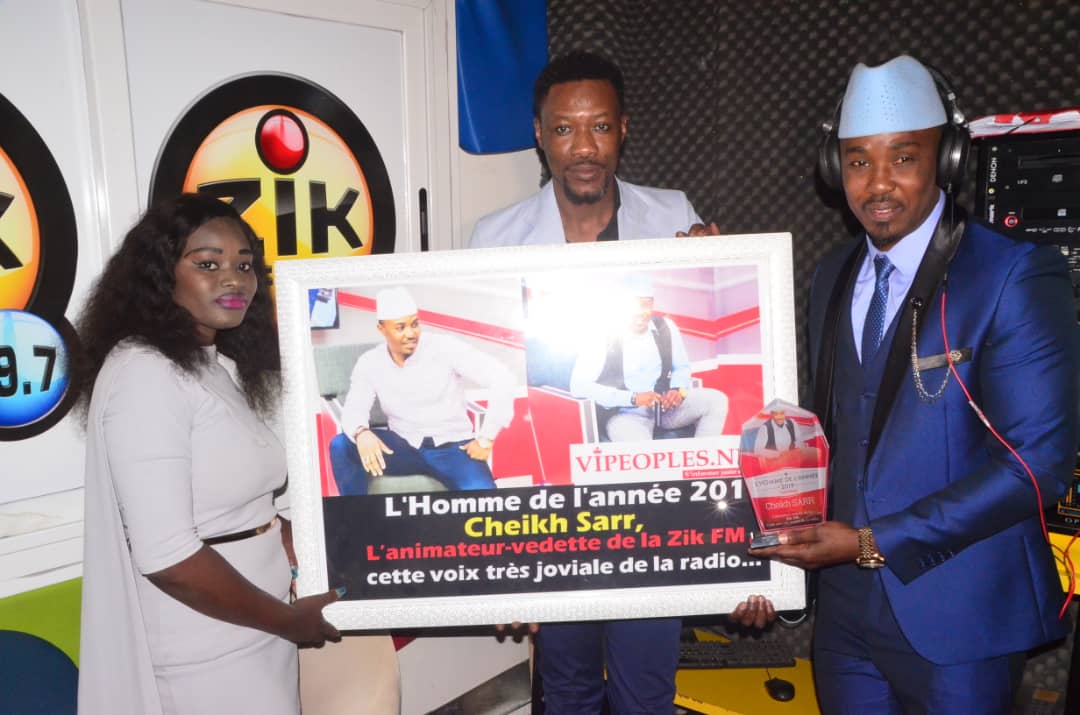 Homme de l'année 2019: VIPEOPLES.NET décerne le titre de meilleur animateur à Cheikh Sarr de la Radio Zik FM