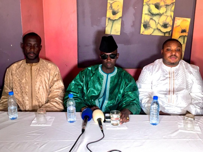 De jeunes « Mbacké-Mbacké » contre Pape Alé Niang : « Son livre sur le COUD est un tissu de mensonges … »