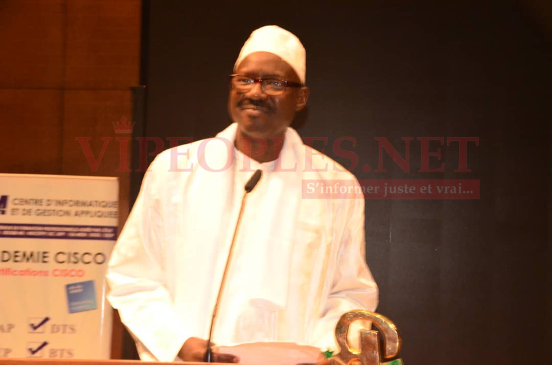 VIDÉO: Ce que vous avez raté en images sur la 8éme éditions des PRIX RANGNÉE au Musée de la Civilisation Noire. VIDÉO: Ce que vous avez raté en images sur la 8éme éditions des PRIX RANGNÉE au Musée de la Civilisation Noire.