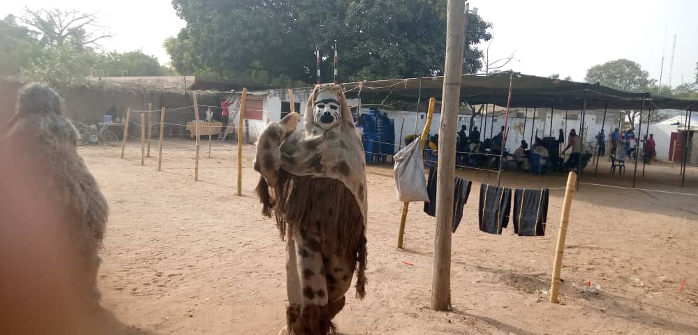 En images l'ouverture du Carnaval du Sud des jeunes de Kafountine avant le grand concert live avec TITI le 22 février.