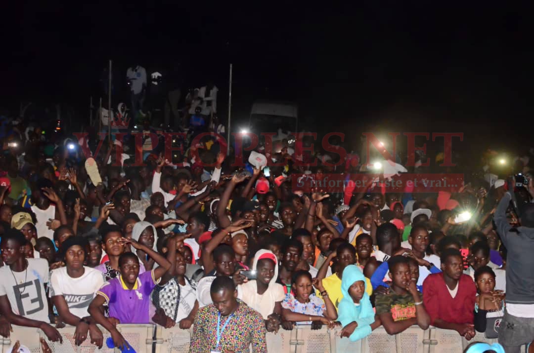 PHOTOS: FESTIVAL DU SAHEL, stylée et fashion,la lionne de la musique, TITI rougit encore de talent à Tamba