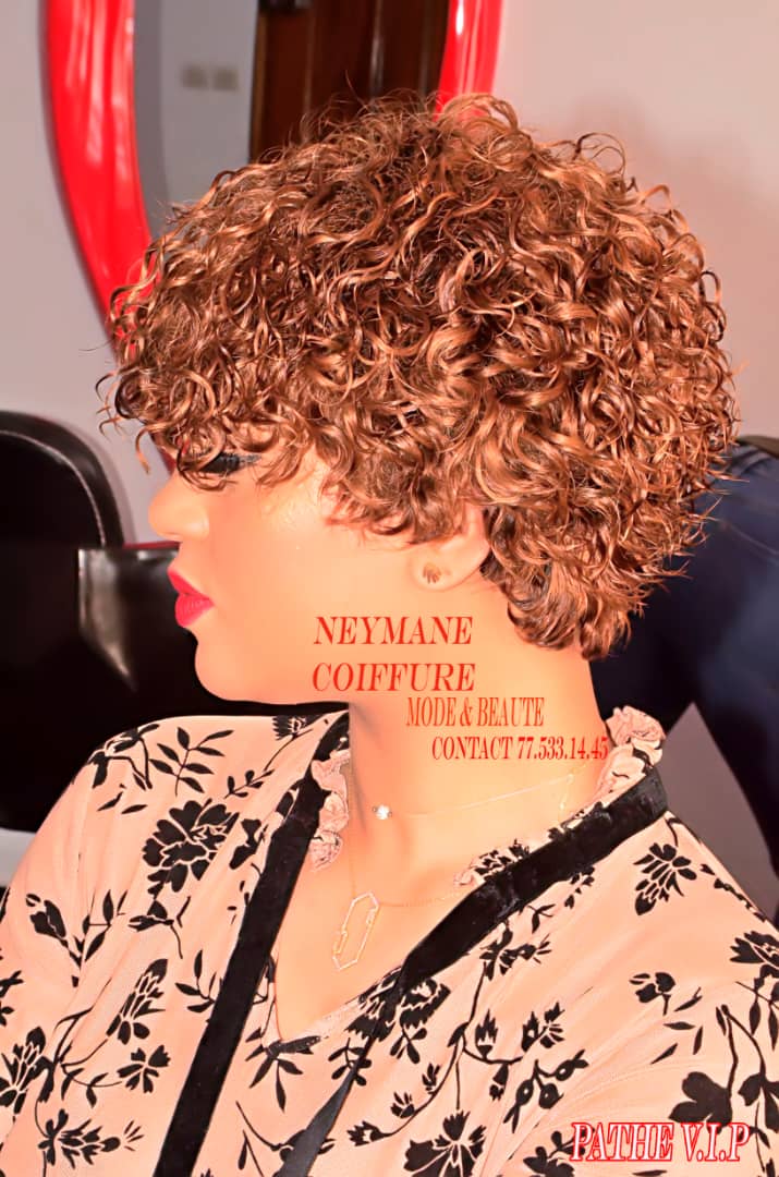 MODE & BEAUTÉ: Léna Guéye de "Mbétel" sublime avec NEYMANE NEW LOOK admirez la solution de votre choix.