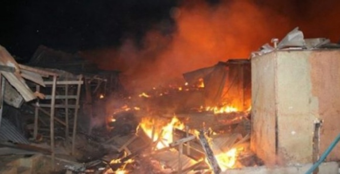 Linguère: Un violent incendie ravage le village de Loumbi Doulo