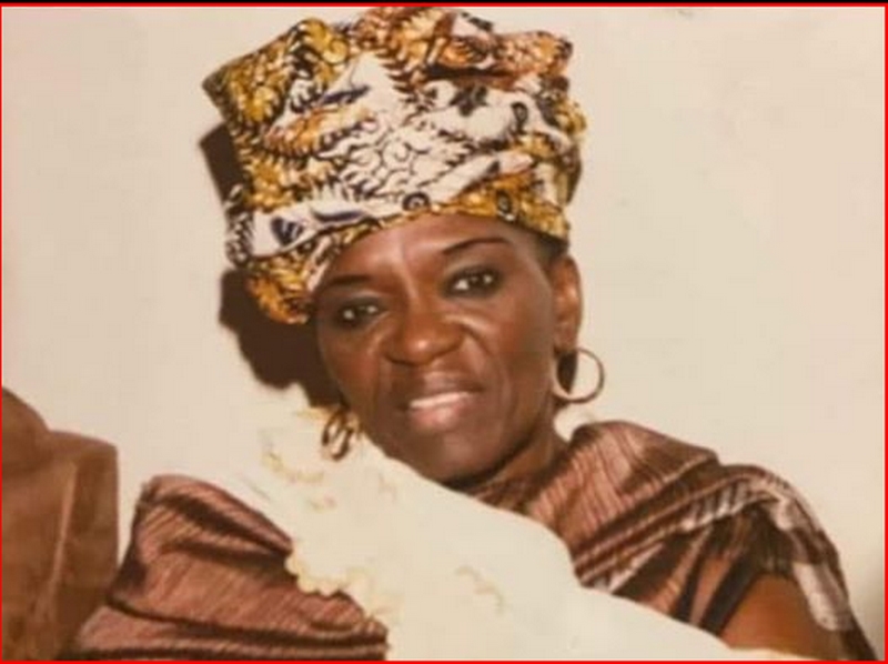 URGENT : la chanteuse Adjaratou Ndeye Seck  »Signature » n’est plus…