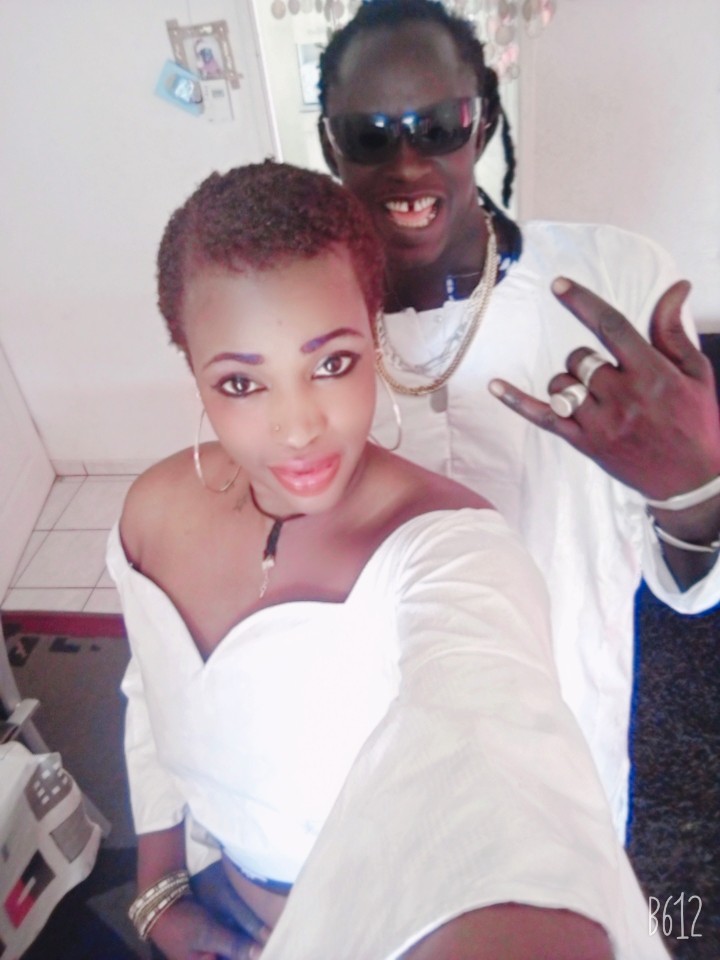 MODE KORITÉ: Madame Maimouna Diallo épouse de l'artiste sénégalais Black Star qui vit en France en toute complicité avec son mari.