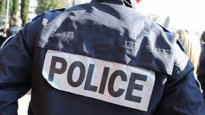 Thiaroye : Accusé d’escroquerie, un policier de l’Ocrtis lynché et déshabillé dans la rue