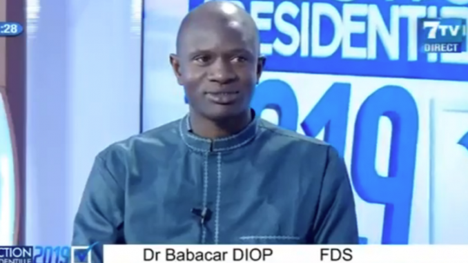 Dr Babacar Diop après la levée de l’Etat d’urgence : “Il nous faut un référendum, Macky a démissionné”