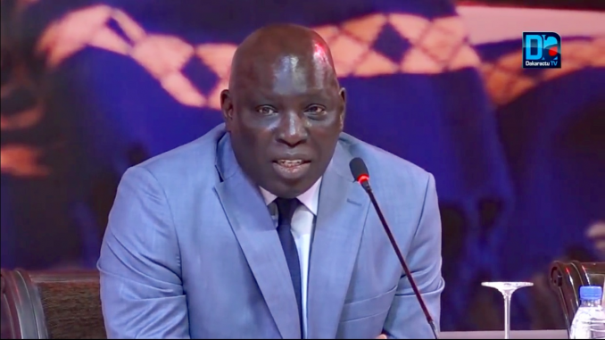 Madiambal DIAGNE Tient Ses 5 Milliards Et S’en Va