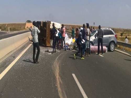 Autoroute Ila Touba: Un Mort Et 13 Blessés Dans Un Accident