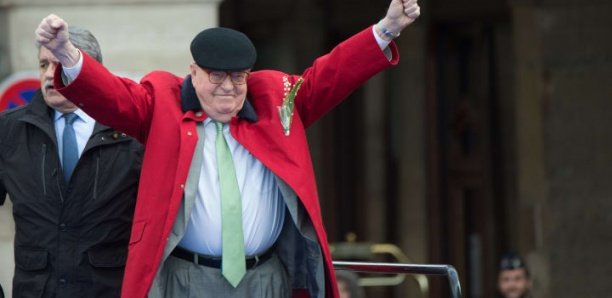 Le tweet lunaire de Jean-Marie Le Pen sur OL - Bayern