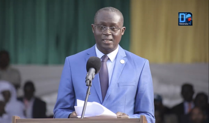Coronavirus : Premier cas confirmé sur l’Île de Gorée, le maire Augustin Senghor annonce des mesures d’urgence.