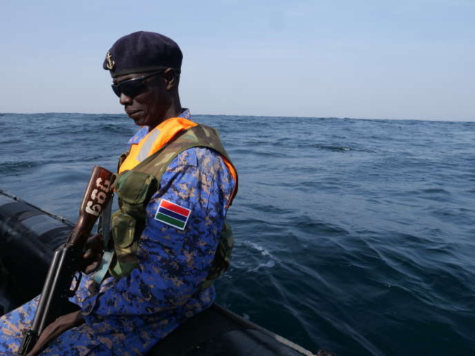 Les éléments de l’AMP d’Abéné interpellent des pêcheurs, les militaires gambiens ouvrent le feu