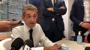 "Singes" et "nègres" : Sarkozy réagit aux accusations de racisme après son passage dans Quotidien