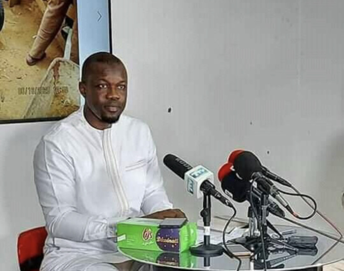 La COM’ de SONKO : un jeu à quitte ou double.