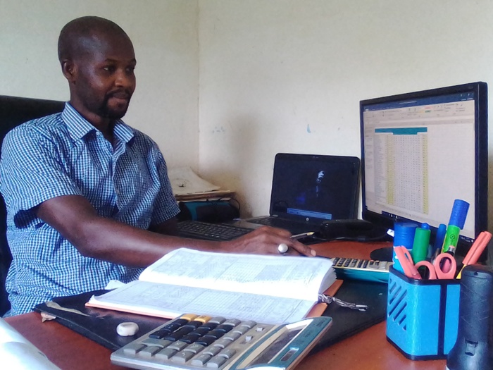 Arona Dia, adjoint au chef du service météo de Kolda : « Globalement dans tous les postes pluviométriques suivis de Kolda…normale à excédentaire par localité…l’abondance de ces pluies sur l’état des cultures…» Arona Dia, adjoint au chef du service météo de Kolda : « Globalement dans tous les postes pluviométriques suivis de Kolda…normale à excédentaire par localité…l’abondance de ces pluies sur l’état des cultures…»