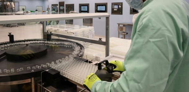 Covid-19 : plus de 60 pays riches se mobilisent pour l'accès mondial au vaccin