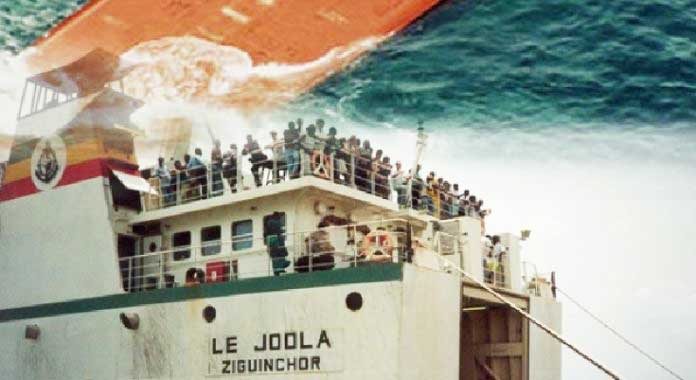 Naufrage du bateau "Le Joola": ce que les familles des victimes attendent depuis 18 ans…