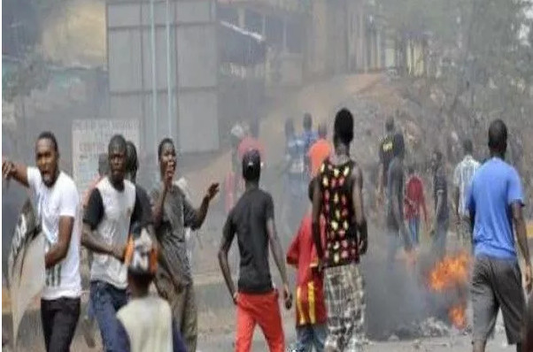 Tambacounda: Des jeunes ont attaqué les domiciles du sous-préfet et de son adjoint